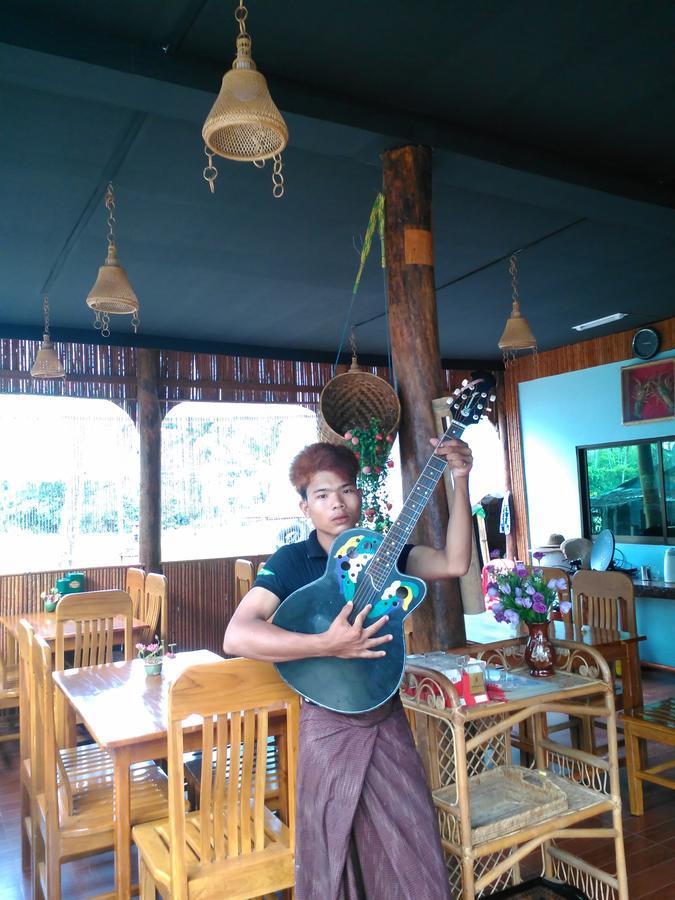 Soe Ko Ko Beach House & Restaurant Ngwesaung Extérieur photo