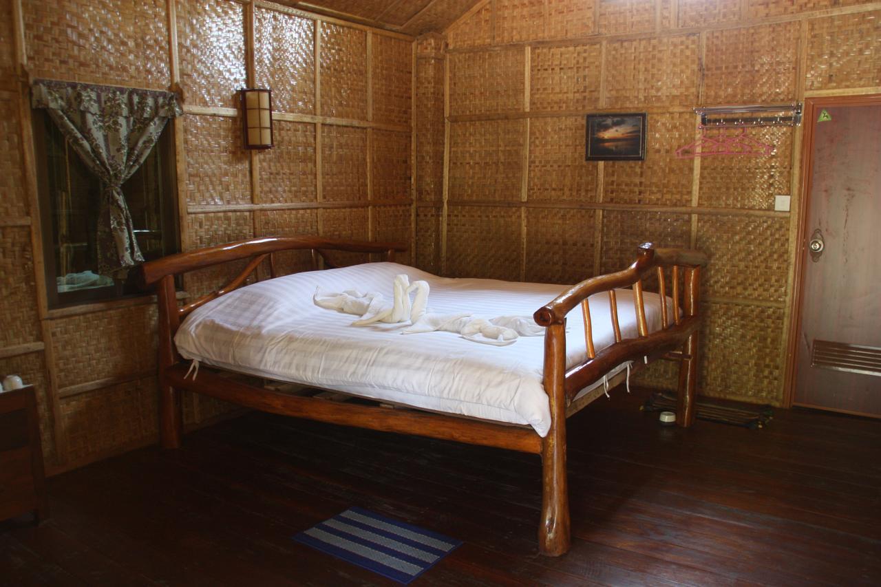 Soe Ko Ko Beach House & Restaurant Ngwesaung Extérieur photo