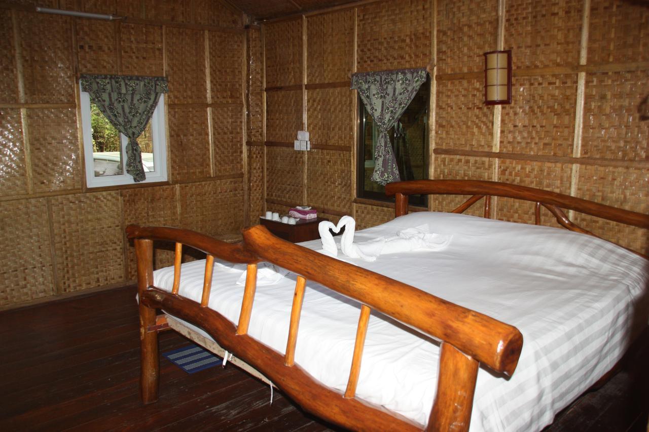 Soe Ko Ko Beach House & Restaurant Ngwesaung Extérieur photo