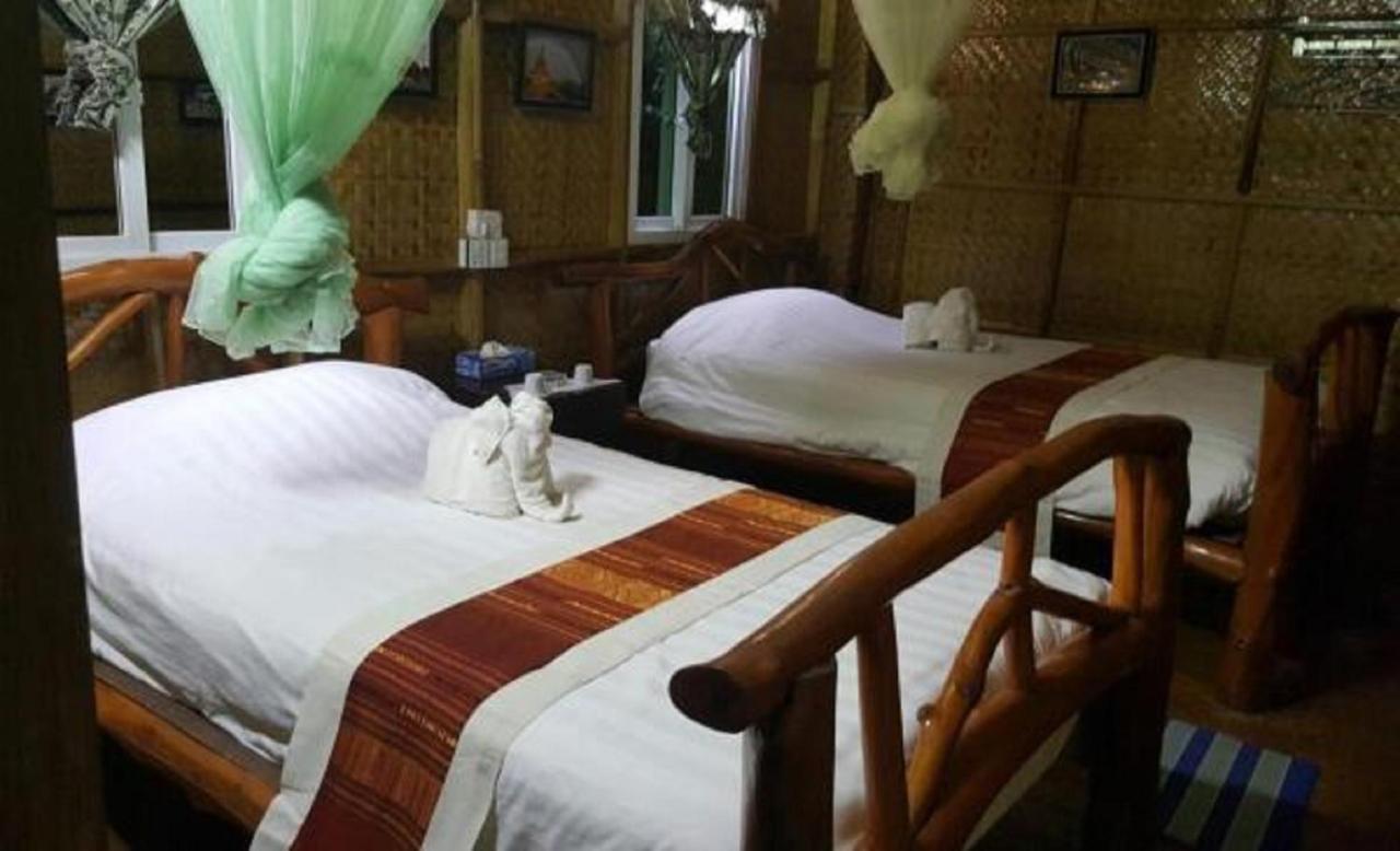 Soe Ko Ko Beach House & Restaurant Ngwesaung Extérieur photo